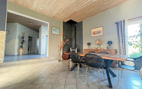 Maison à vendre    6 pièces • 205 m2 Dax