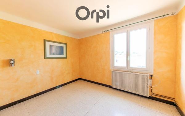 Maison à vendre    5 pièces •  Canohès