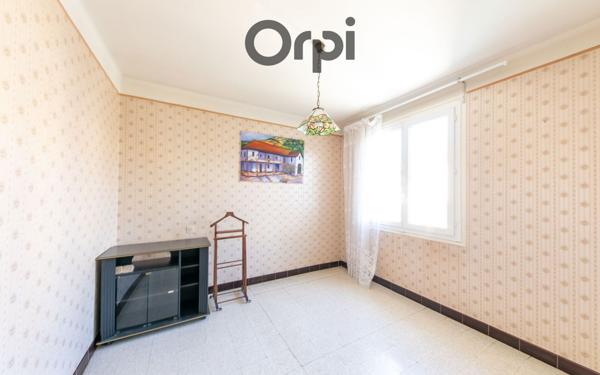 Maison à vendre    5 pièces •  Canohès