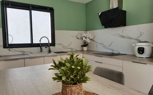 Maison à vendre    4 pièces •  Jonquières-Saint-Vincent