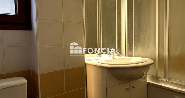 À vendre Maison 6 pièces 130 m² - La Salle-les-alpes 05240