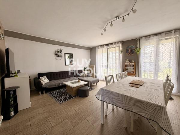 Maison à vendre de 4 pièces de 116.82 m² à Reims Secteur Châtillons