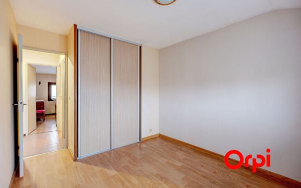 Maison à vendre    5 pièces • 97 m2 Francheville