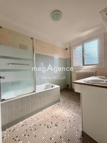 Maison à PARON, 89100 - 3 pièces 80m²