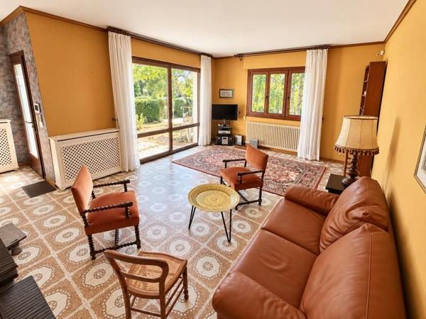 Maison à vendre 599 000 € Eaubonne 8 p 211 m² DPE F