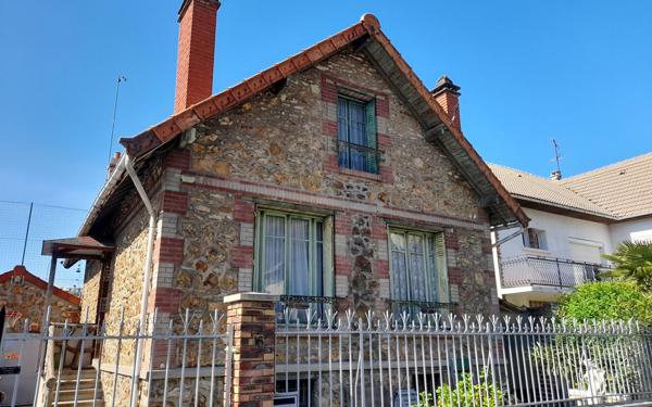 Maison à vendre    5 pièces •  Villejuif