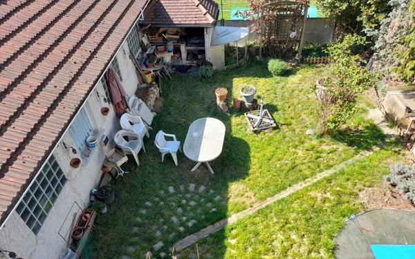 Maison à vendre    5 pièces •  Villejuif