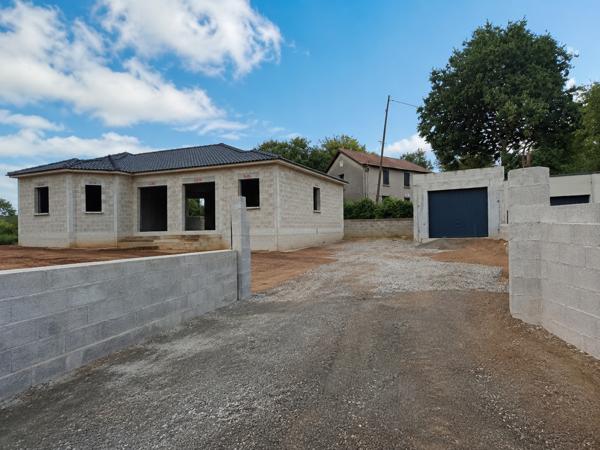 SANTA LUCIA DI MORIANI , Maison T4 128m2 sur environ 550m2