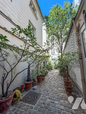 QUARTIER SAINT-THOMAS-D'AQUIN - RUE DE VERNEUIL