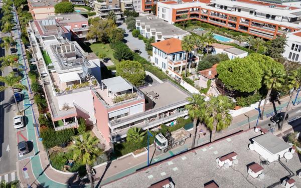 Appartement à vendre    2 pièces • 44,16 m2 Villeneuve-Loubet