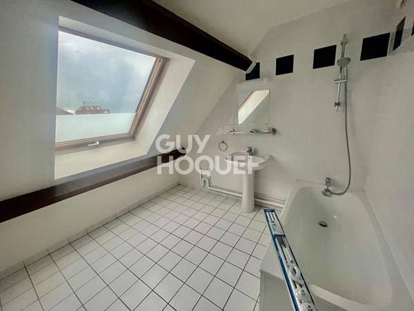 Appartement 4 pièces (85 m²) à louer à CALAIS