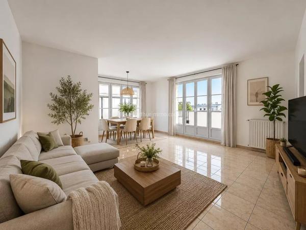 Vente                                                      Appartement
                        
                     4 pièces                      72 m2                     à Serris
