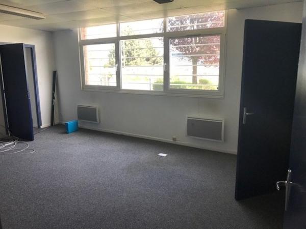 Bureau à Louer à MARLY 1530 €