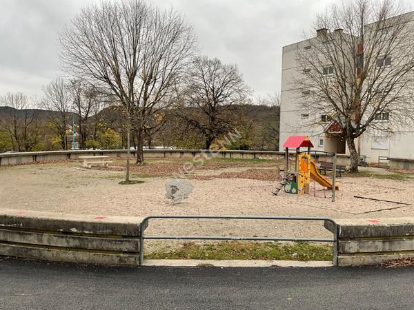 Bel appartement Lons Le Saunier 3 pièce(s)