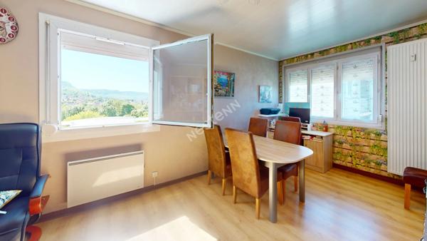 Bel appartement Lons Le Saunier 3 pièce(s)