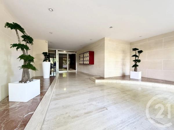 Appartement F4 à vendre  4 pièces - 106,41 m 2   ST GERMAIN EN LAYE  - 78