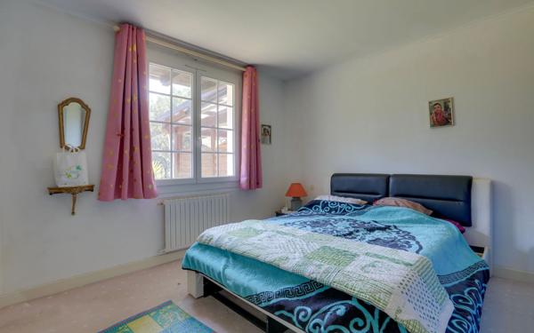 Maison à vendre    5 pièces •  Urrugne