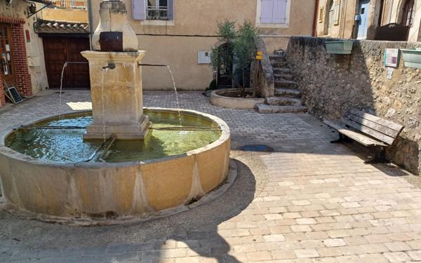 Maison à vendre    6 pièces •  Saint-Martin-de-Brômes