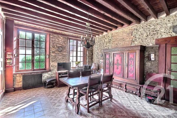 Maison à vendre  7 pièces - 198 m 2   LA FERTE GAUCHER  - 77