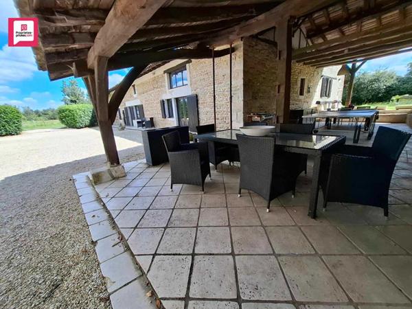 Demeure de prestige et gîte Viriat 10 pièce(s) 320 m2