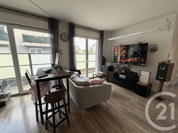 Appartement F3 à vendre  3 pièces - 55,01 m 2   CLAYE SOUILLY  - 77