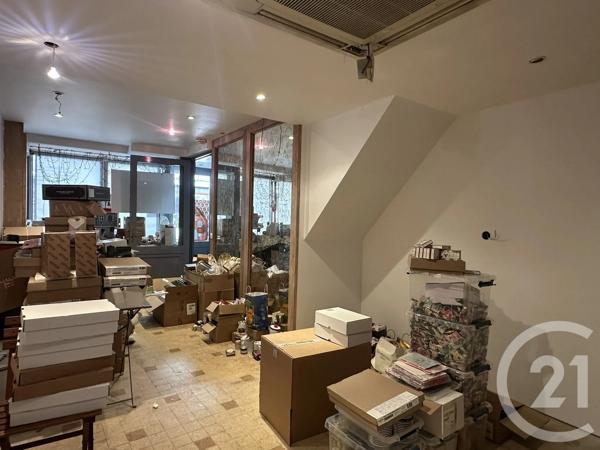Immeuble à vendre  179,40 m 2   COULOMMIERS  - 77