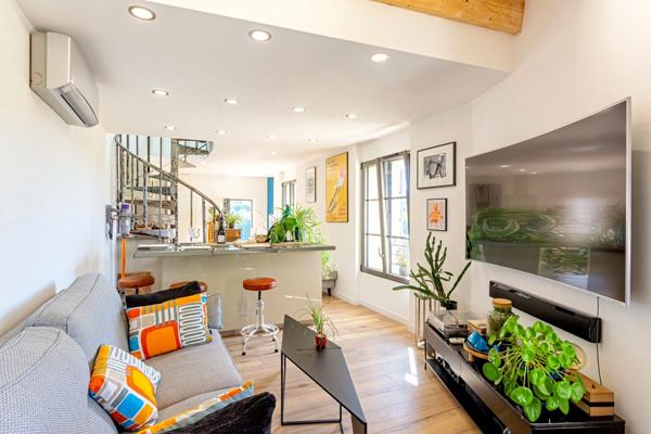 Ancienne bergerie à vendre 5 pièces à 25mn au nord d'AIX EN PROVENCE (13), 120 m2, terrasse et vue panoramique