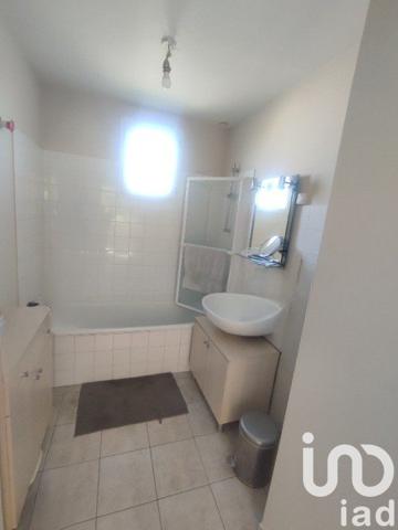 Maison 4 pièces de 117 m² à La Chartre-sur-le-Loir (72340)