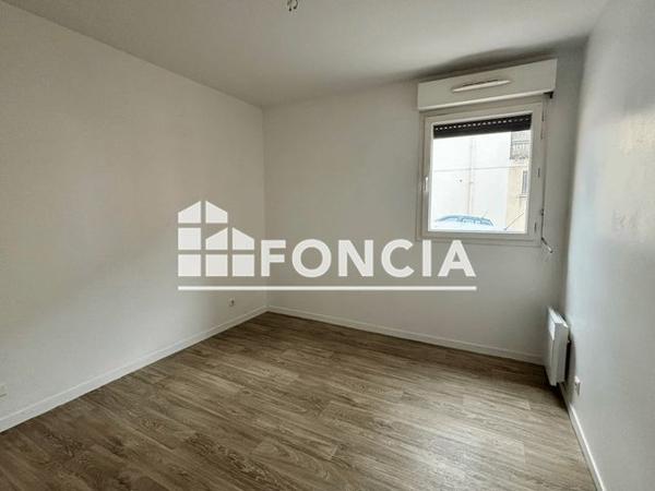 Location Appartement 2 pièces 48.5 m² - 83 RUE DU PRE DE LA BATAILLE Rouen 76000