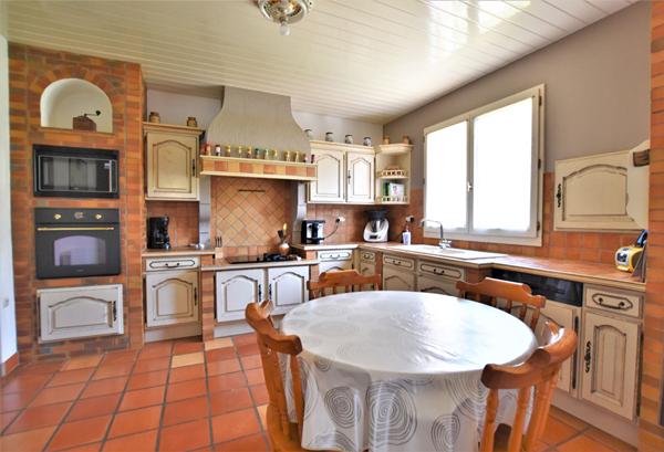 Maison MURET 10 min - 8 pièces 175 m2