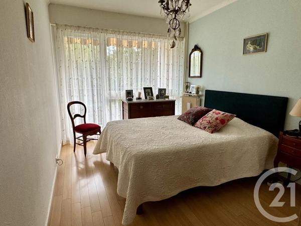 Appartement F5 à vendre  5 pièces - 95 m 2   MONTGERON  - 91