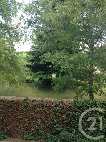 Appartement F2 à vendre  2 pièces - 49 m 2   BEAUGENCY  - 45