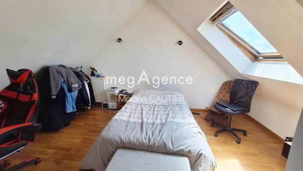 Maison à SAINT-MELOIR-DES-ONDES, 35350 - 9 pièces 200m²