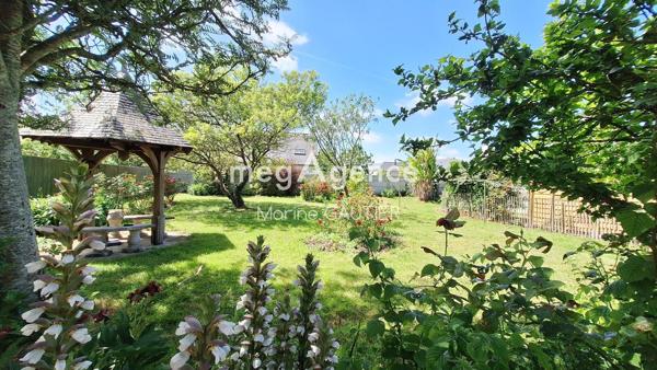 Maison à SAINT-MELOIR-DES-ONDES, 35350 - 9 pièces 200m²