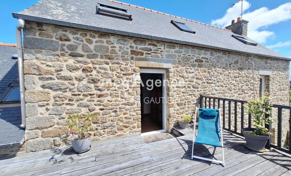 Maison à SAINT-MELOIR-DES-ONDES, 35350 - 9 pièces 200m²