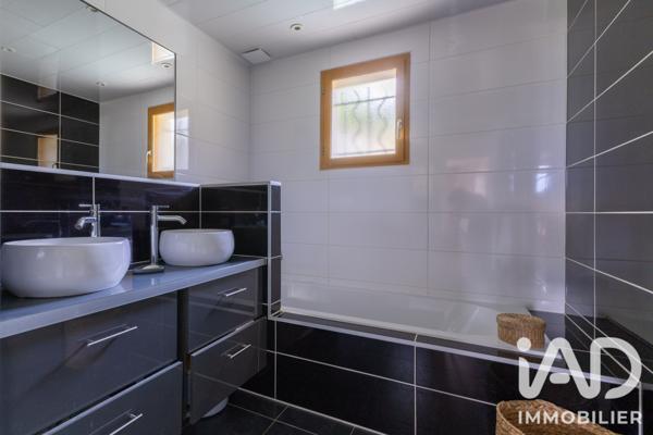 Maison à vendre 4 pièces 111,98 m² Entrelacs