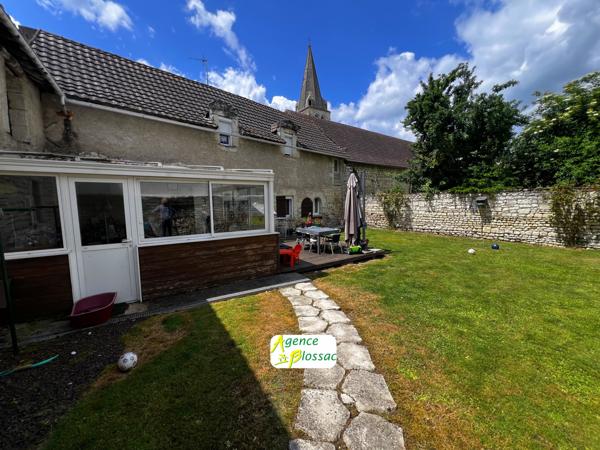 MAISON 3 CHAMBRES - DEPENDANCE - GARAGE - TERRAIN