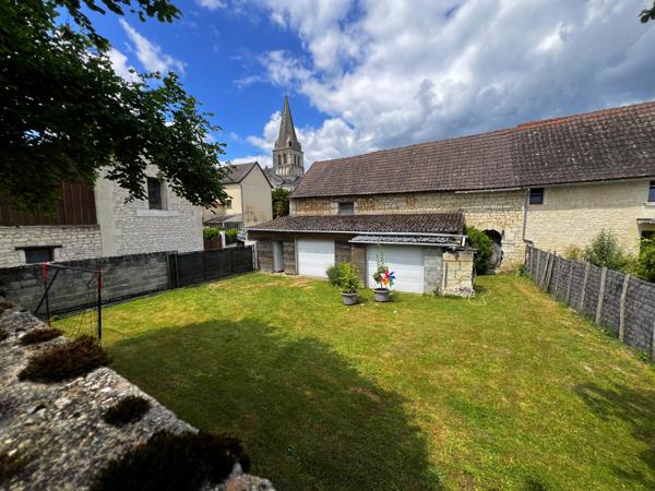 MAISON 3 CHAMBRES - DEPENDANCE - GARAGE - TERRAIN