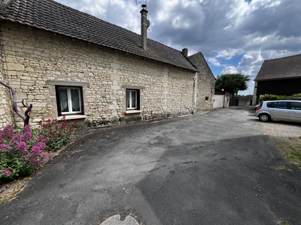 MAISON 3 CHAMBRES - DEPENDANCE - GARAGE - TERRAIN
