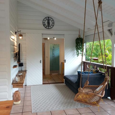 Havre Tropical avec bungalow et piscine 4P – Sainte-Anne