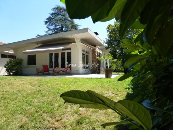 Maison 5 pièce(s) 4 chambre(s) 157 m²