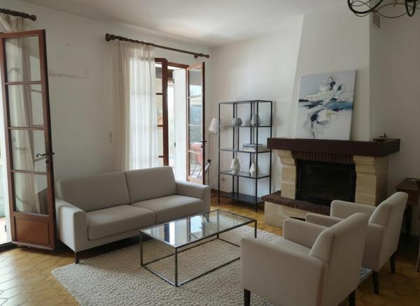 Vends villa dans quartier calme proche centre ville