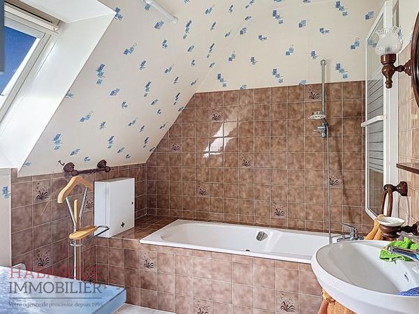 Charmante Maison à Vendre à Landerneau - Idéale pour votre Famille ! , Landerneau