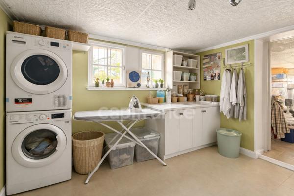 🔥 LE RELECQ-KERHUON Maison familiale 192 m² 🔥