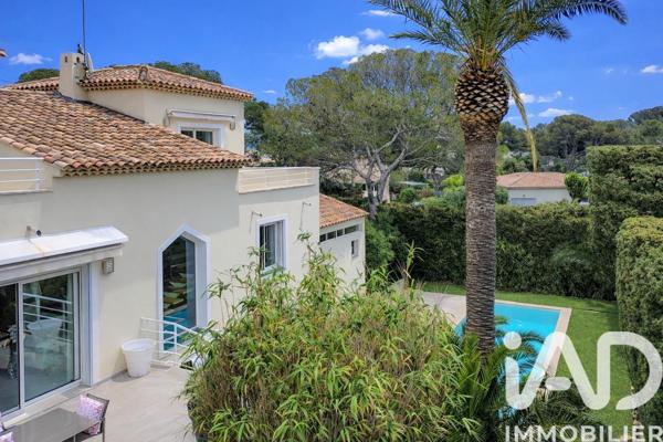 Maison à vendre 6 pièces 235 m² Saint-Raphaël