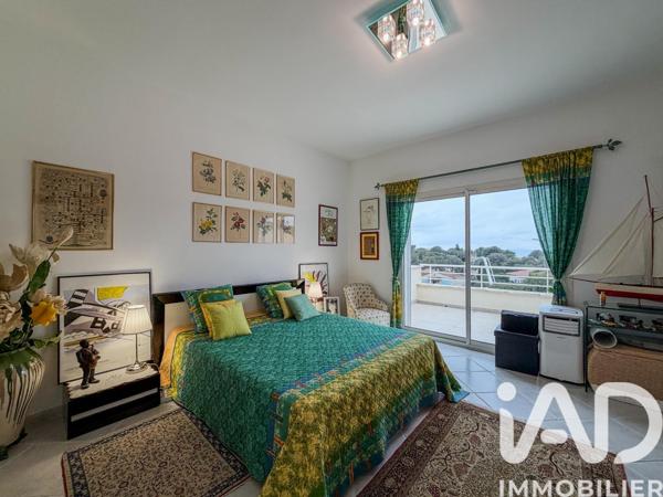 Maison à vendre 6 pièces 235 m² Saint-Raphaël