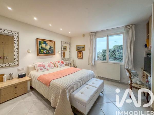 Maison à vendre 6 pièces 235 m² Saint-Raphaël