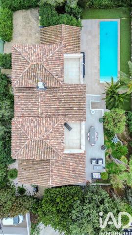 Maison à vendre 6 pièces 235 m² Saint-Raphaël