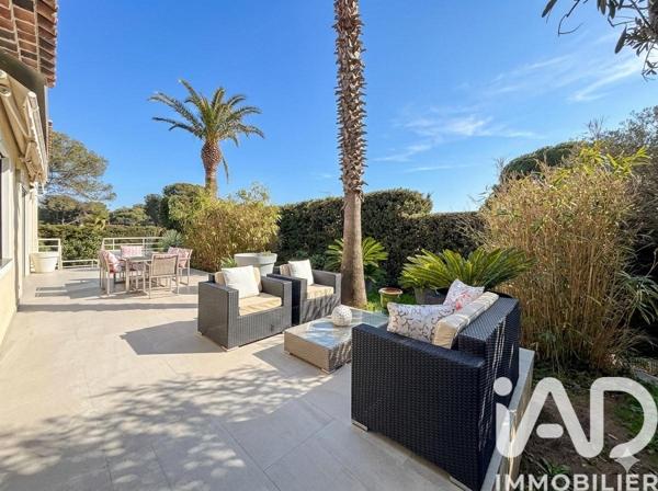 Maison à vendre 6 pièces 235 m² Saint-Raphaël