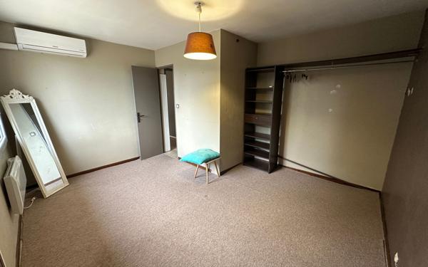 Maison à vendre    5 pièces • 80 m2 Toulon